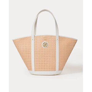 Lilly Pulitzer Tan and White Bag perfect for your next vacation